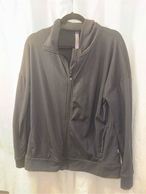 Black Full-Zip Women's Jacket